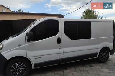 Грузовой фургон Renault Trafic 2005 в 