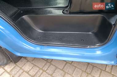 Мінівен Renault Trafic 2011 в 