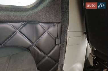 Мінівен Renault Trafic 2011 в 