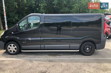 Минивэн Renault Trafic 2014 в 