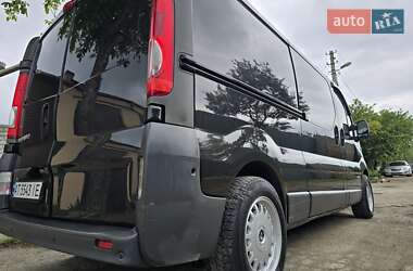 Минивэн Renault Trafic 2007 в 