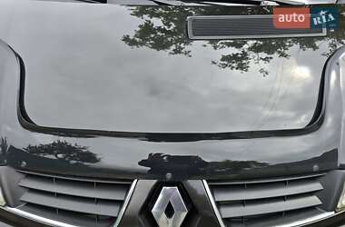 Минивэн Renault Trafic 2007 в 