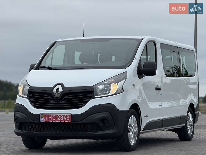Мінівен Renault Trafic 2015 в Радивиліві