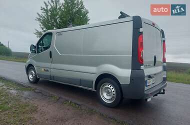 Грузовой фургон Renault Trafic 2013 в 