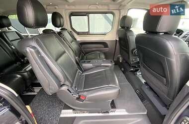 Минивэн Renault Trafic 2018 в 