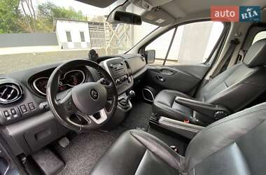 Минивэн Renault Trafic 2018 в 