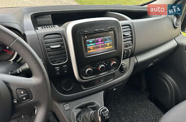 Вантажний фургон Renault Trafic 2020 в 