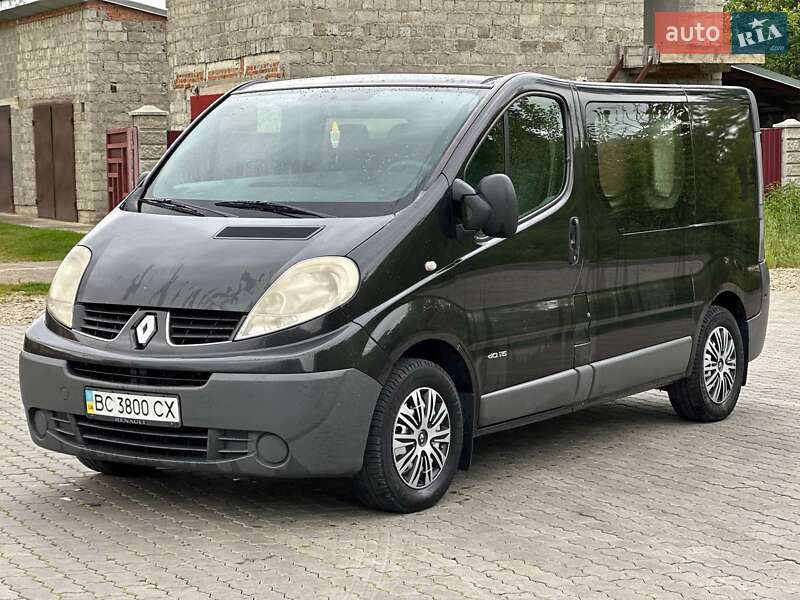 Минивэн Renault Trafic 2007 в Стрые