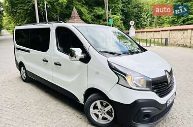 Мінівен Renault Trafic 2016 в 