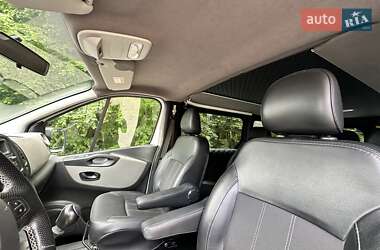 Мінівен Renault Trafic 2016 в 