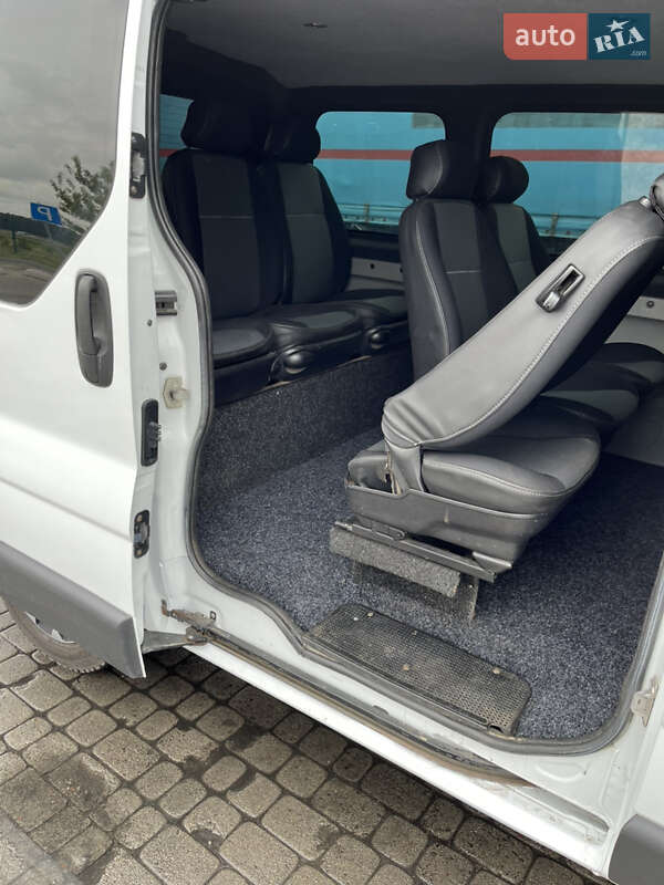 Минивэн Renault Trafic 2005 в Радивилове