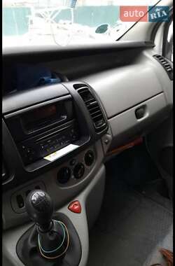 Минивэн Renault Trafic 2005 в Полонном