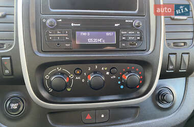 Мінівен Renault Trafic 2016 в 