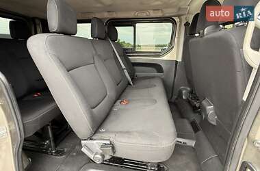 Мінівен Renault Trafic 2015 в 