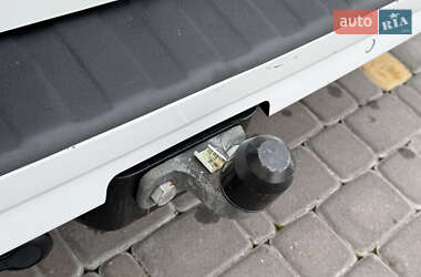Грузовой фургон Renault Trafic 2021 в 