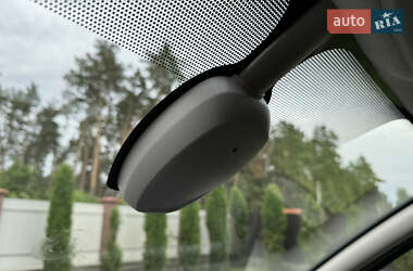 Грузовой фургон Renault Trafic 2021 в 