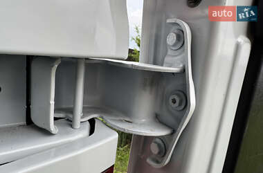 Грузовой фургон Renault Trafic 2021 в 