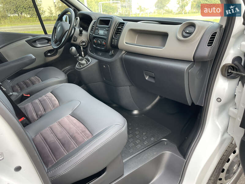 Минивэн Renault Trafic 2019 в Дубно
