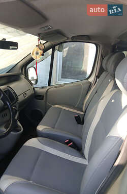 Минивэн Renault Trafic 2007 в 