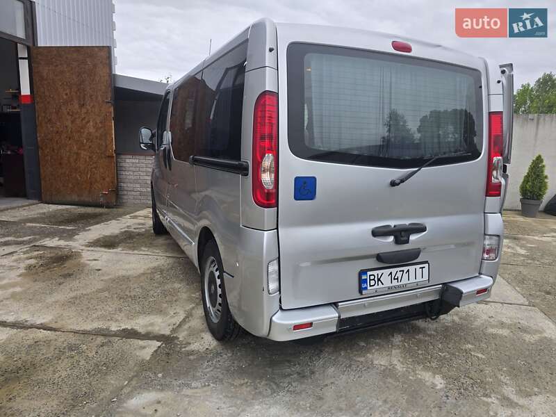 Минивэн Renault Trafic 2010 в Костополе