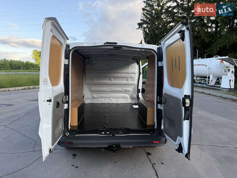 Вантажний фургон Renault Trafic 2012 в Старокостянтинові