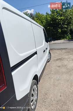 Вантажний фургон Renault Trafic 2016 в 
