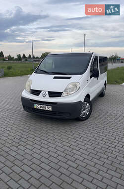 Минивэн Renault Trafic 2009 в 