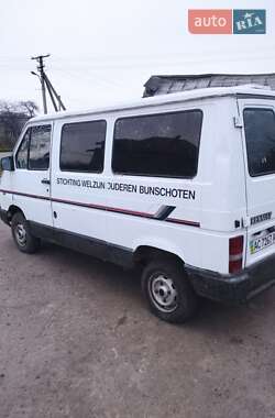 Минивэн Renault Trafic 1999 в Демидовке