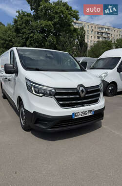 Грузовой фургон Renault Trafic 2021 в 