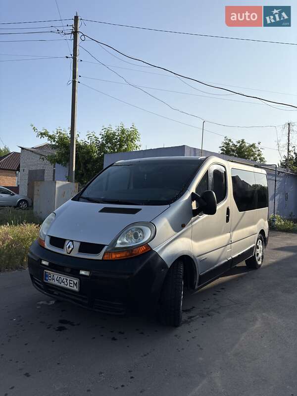 Мінівен Renault Trafic 2002 в Олександрії фото 3 Мінівен Renault Trafic 2002 в Олександрії