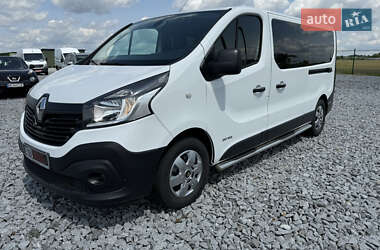 Минивэн Renault Trafic 2018 в 