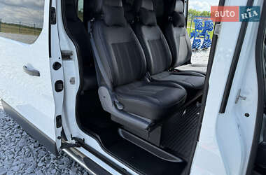 Минивэн Renault Trafic 2018 в 