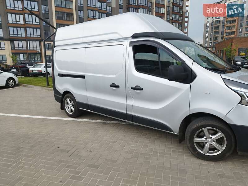 Грузовой фургон Renault Trafic 2020 в Житомире