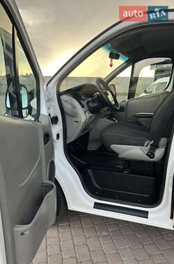 Минивэн Renault Trafic 2007 в 