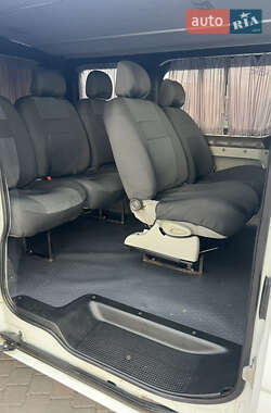 Минивэн Renault Trafic 2007 в 