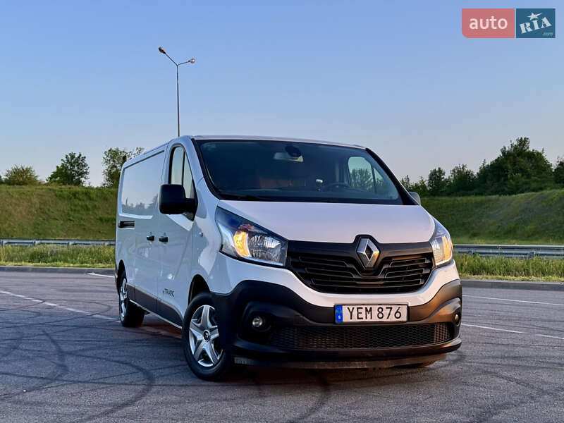 Грузовой фургон Renault Trafic 2016 в Полтаве