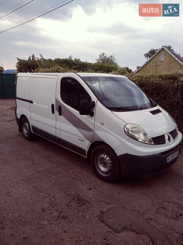 Renault Trafic 2012