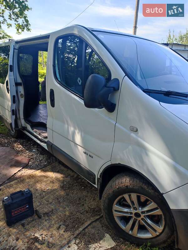 Мінівен Renault Trafic 2008 в Харкові
