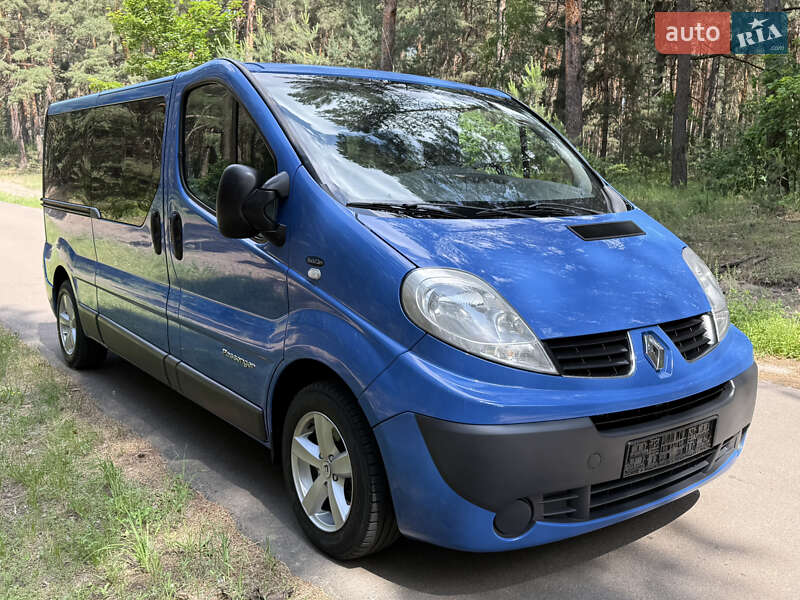 Минивэн Renault Trafic 2014 в Киеве