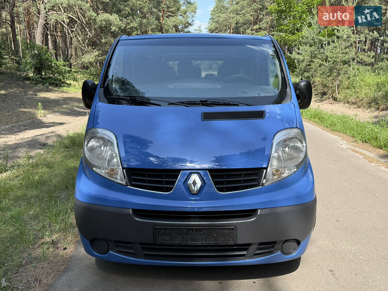 Минивэн Renault Trafic 2014 в Киеве