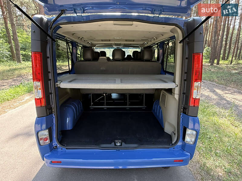 Минивэн Renault Trafic 2014 в Киеве