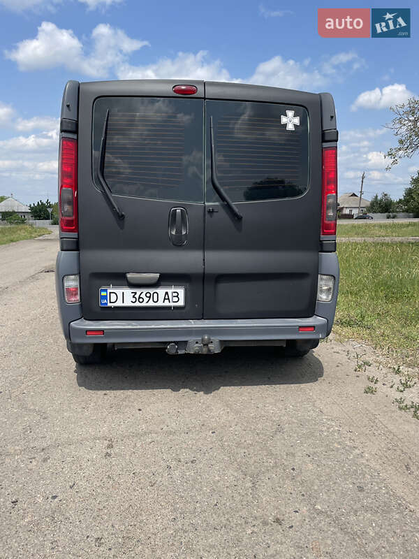 Минивэн Renault Trafic 2007 в Изюме