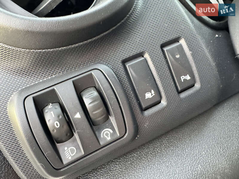 Грузовой фургон Renault Trafic 2020 в Дубно
