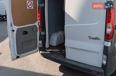 Грузовой фургон Renault Trafic 2013 в 