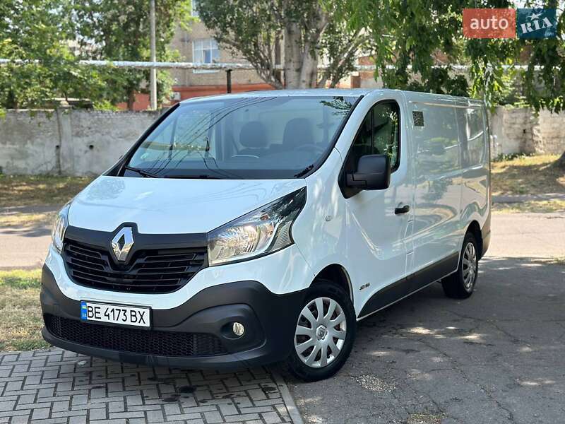 Renault Trafic 2015