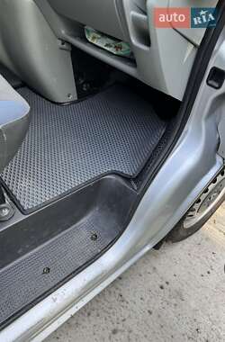Минивэн Renault Trafic 2013 в 