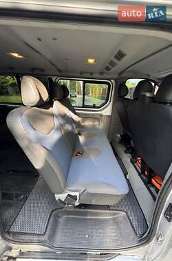 Минивэн Renault Trafic 2013 в 