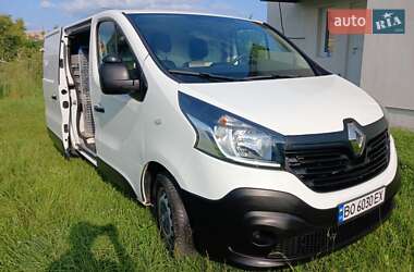 Грузовой фургон Renault Trafic 2016 в 