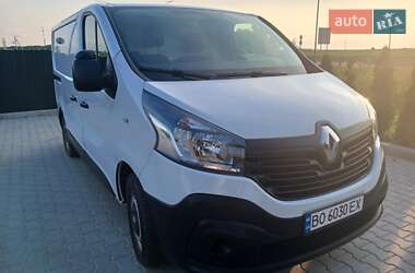 Грузовой фургон Renault Trafic 2016 в 