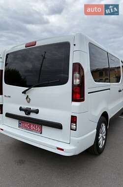 Минивэн Renault Trafic 2022 в 